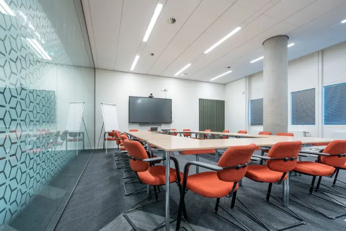 Normativa iluminacion en aulas y universidades