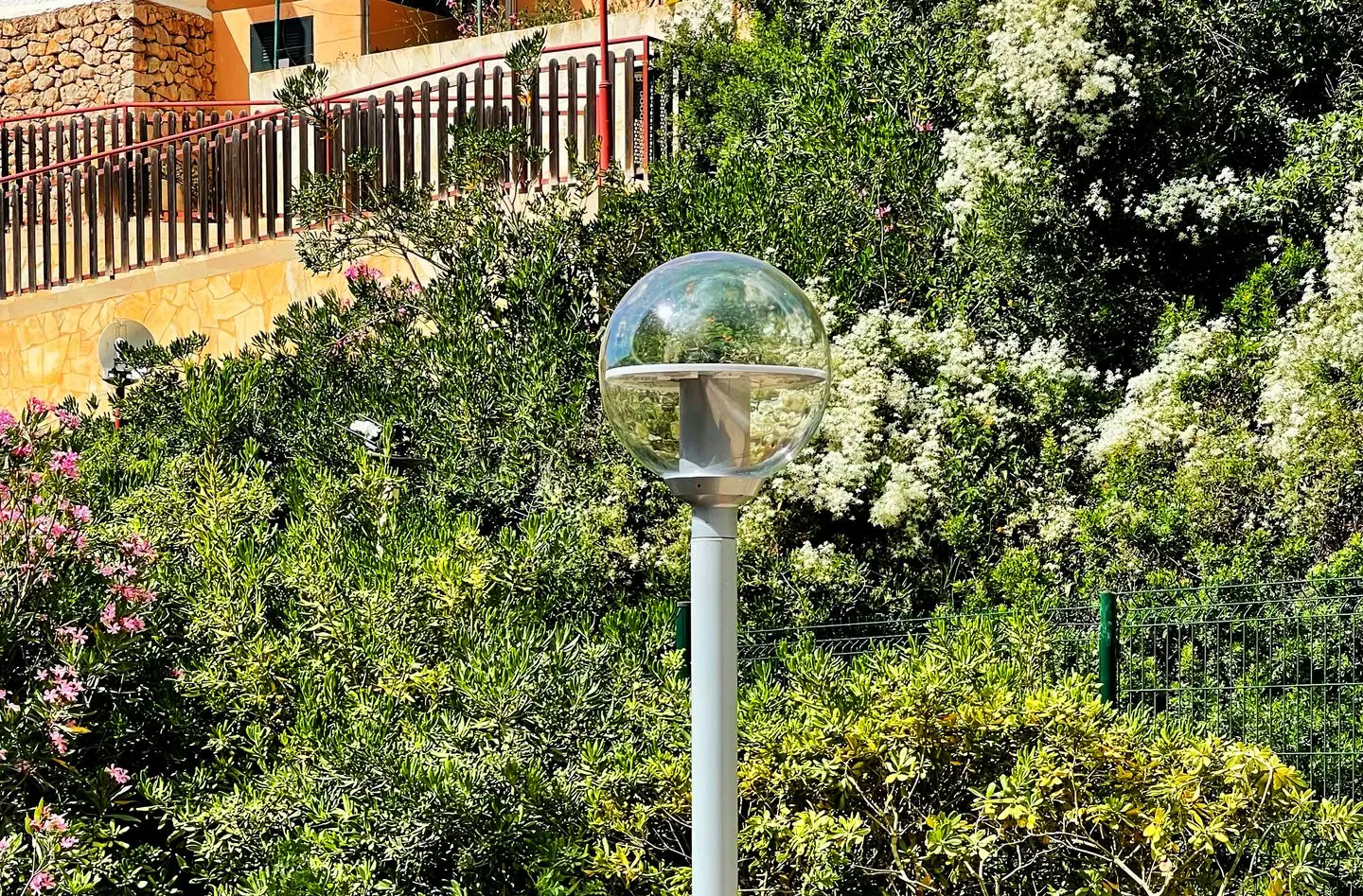 Luminaria Luxes Hotel Siau