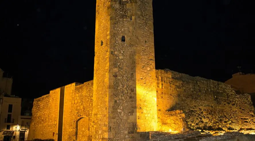 Iluminación monumental del Circo Romano y Pretorio de Tarragona | Luxes Iluminación arquitectónica del Circo Romano y Pretorio de Tarragona realizada por Luxes.