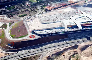 Vista aerea centro comercial El Mirador